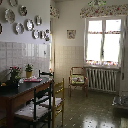 בית נופש La Casa Di Antonio אימפריה